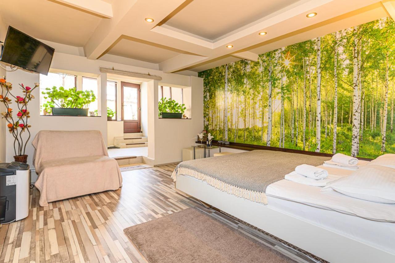 Geppetto'S Studio Brasov Ngoại thất bức ảnh
